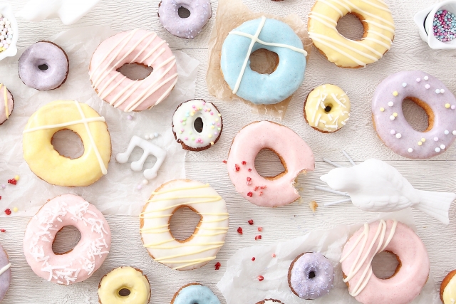 夏限定カラフルアイシングドーナツ